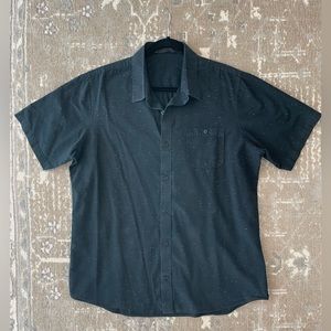 Travis Mathew Button Up Shirt Mens XL Black Short Sleeve Speckle Print Collared